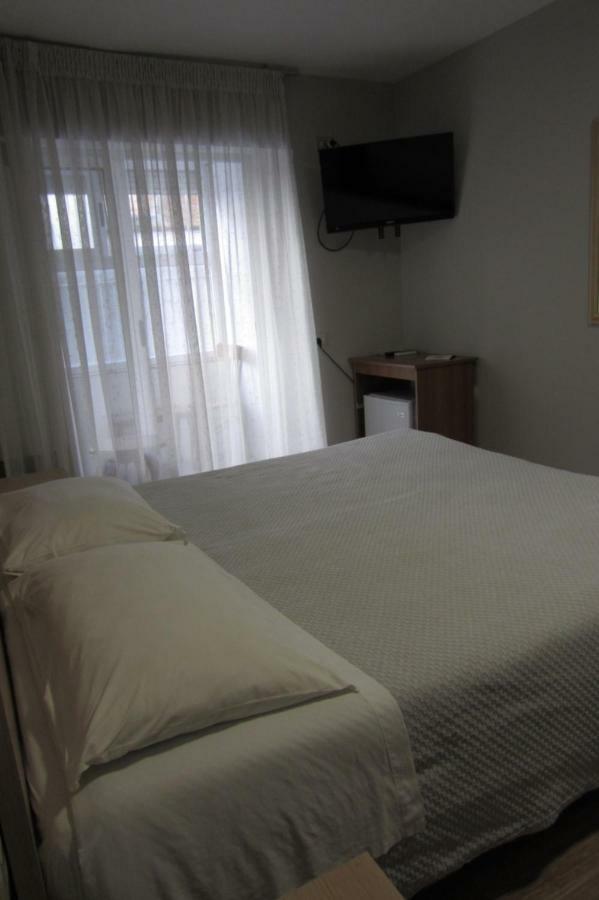 Salku Serviced Rooms Tirana Zewnętrze zdjęcie