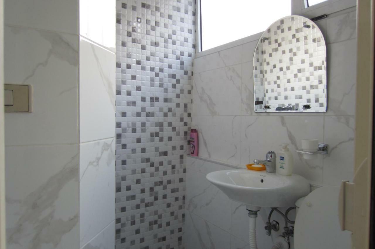 Salku Serviced Rooms Tirana Zewnętrze zdjęcie